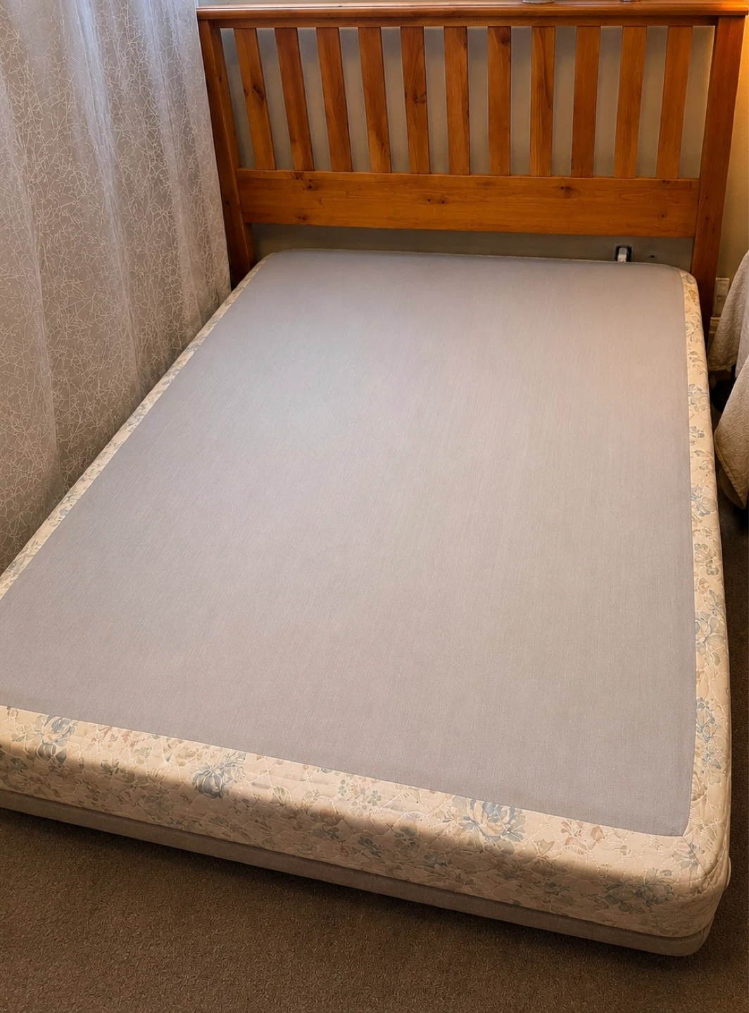 Wooden Headboard Bed Frame - photo 2