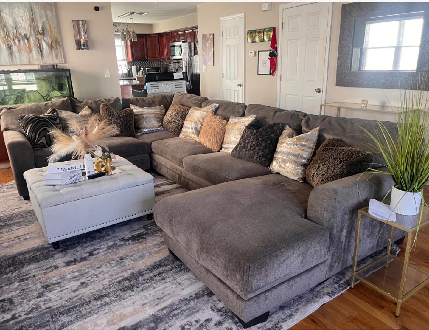 Large Sectional Sofa - photo 4