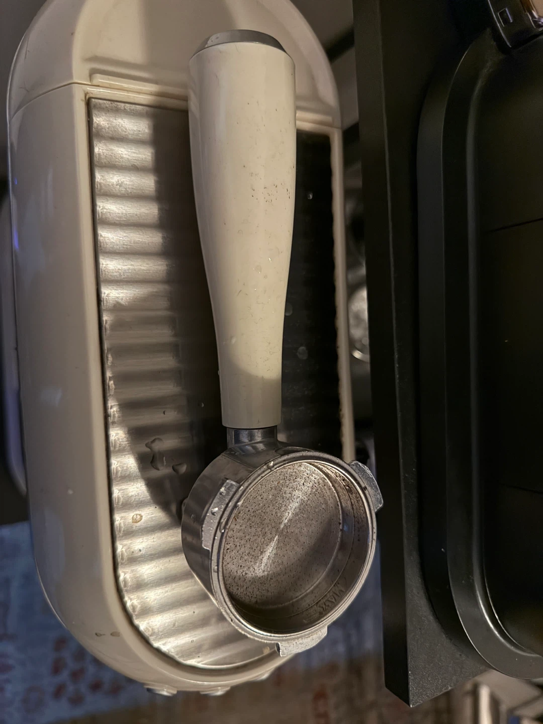 Cream Espresso Machine - photo 3