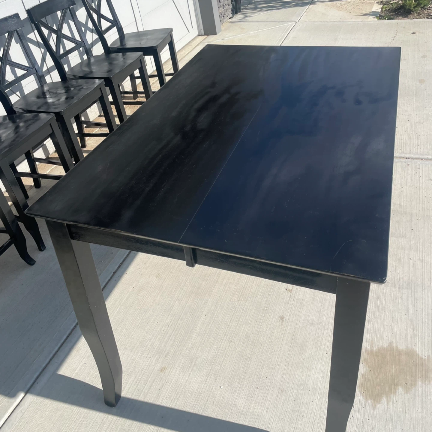 6 Chairs & Table - photo 3