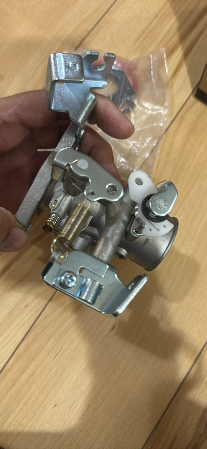 Carburetor - photo 3