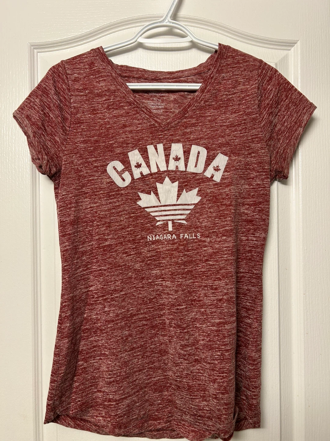Red "Canada Niagara Falls" T-Shirt