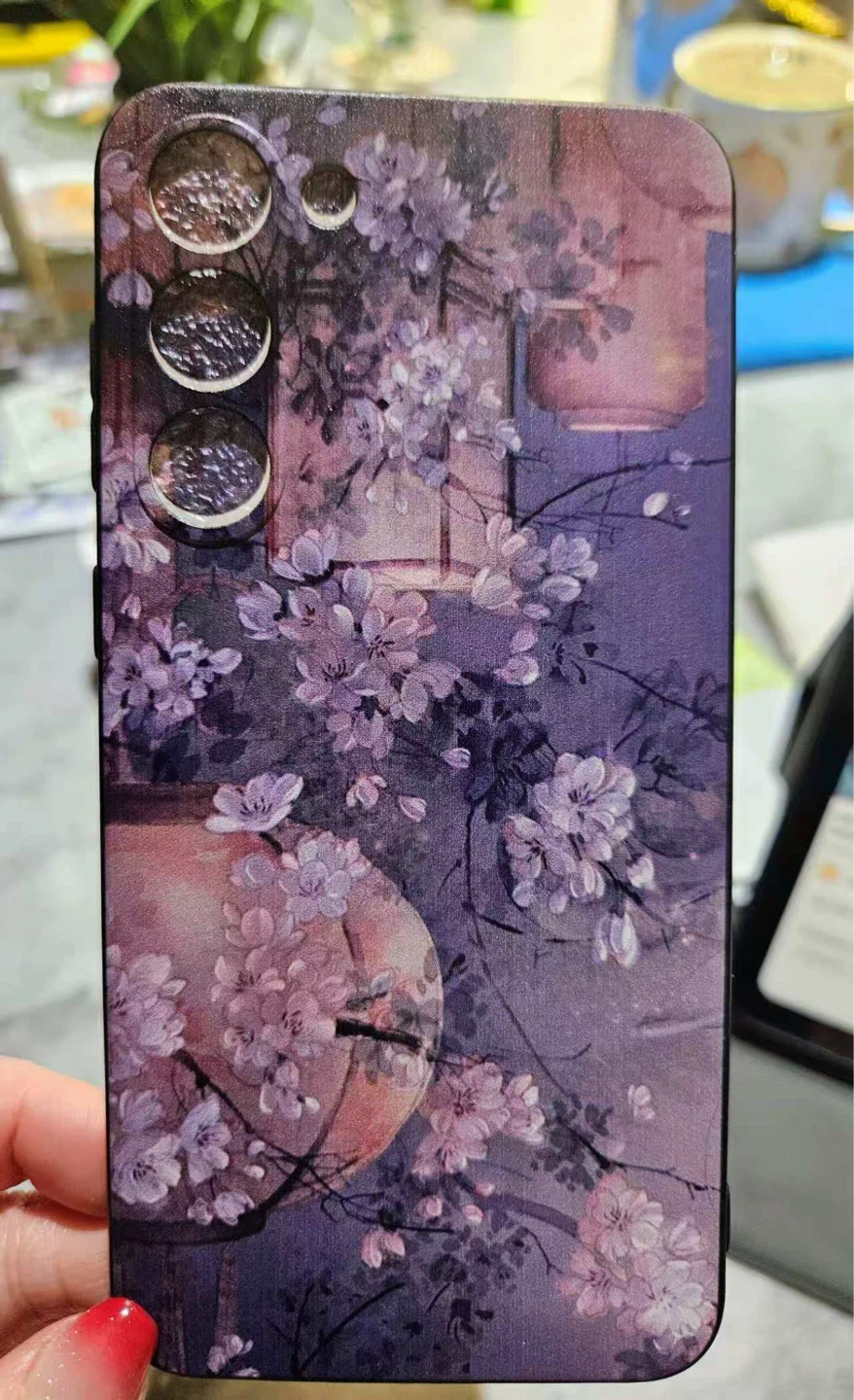 Phone Case with Floral Design - NEED TO SELL EVERYTHING
