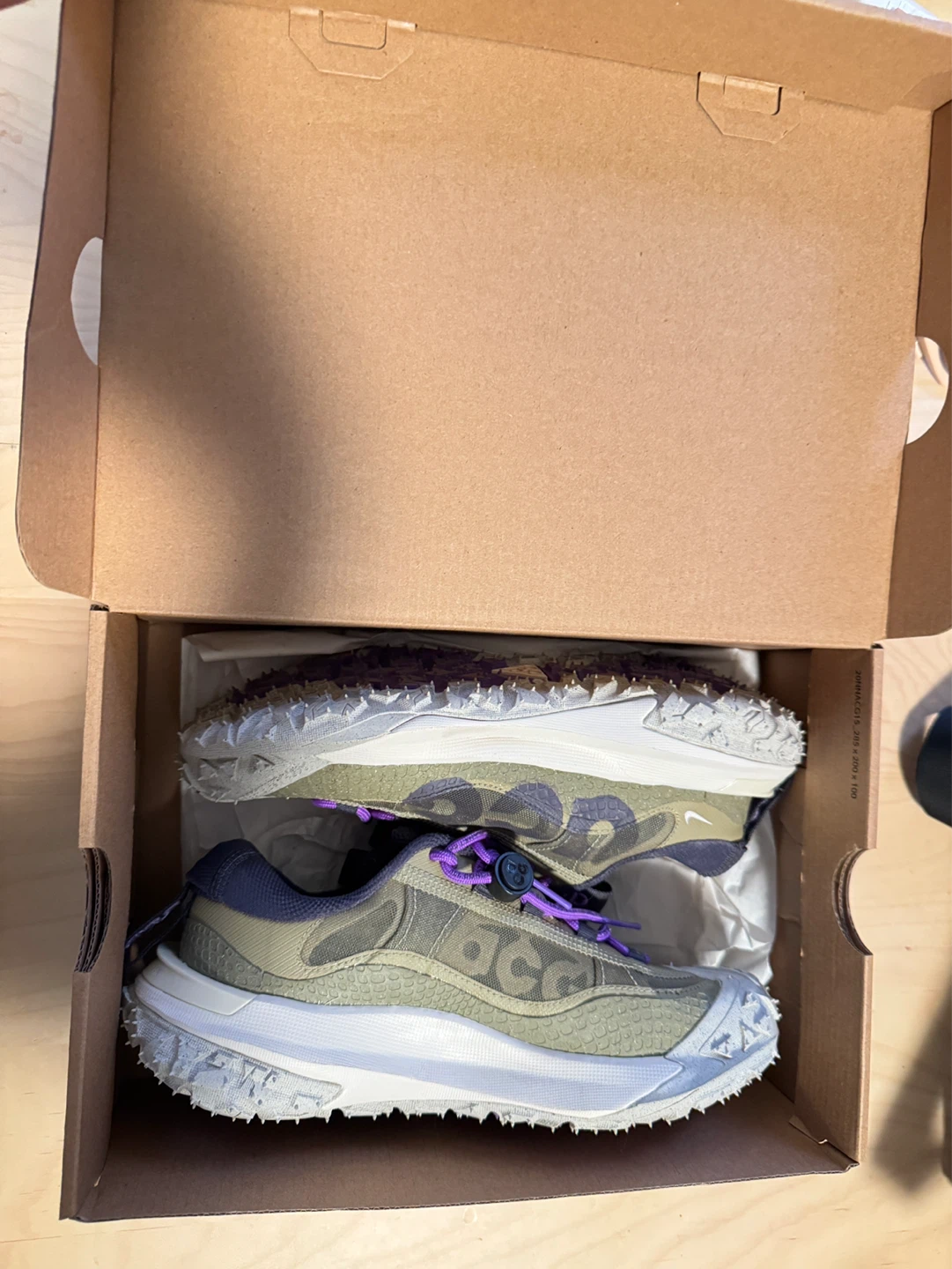 Nike ACG mountain fly 2 low , size 5.5 - photo 5