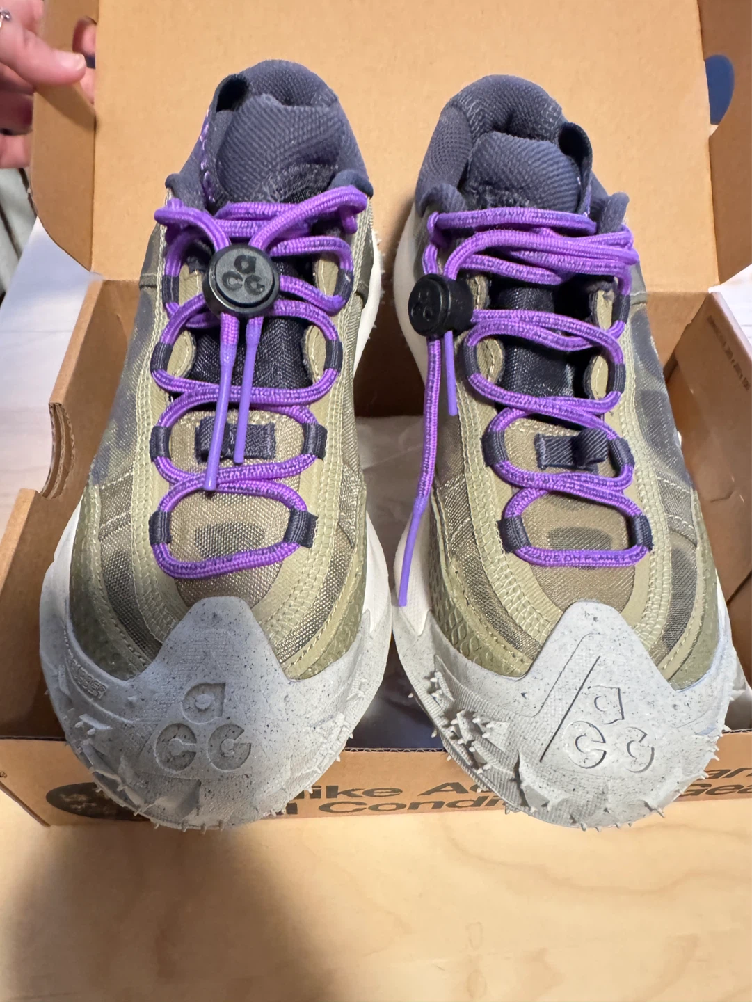 Nike ACG mountain fly 2 low , size 5.5 - photo 3
