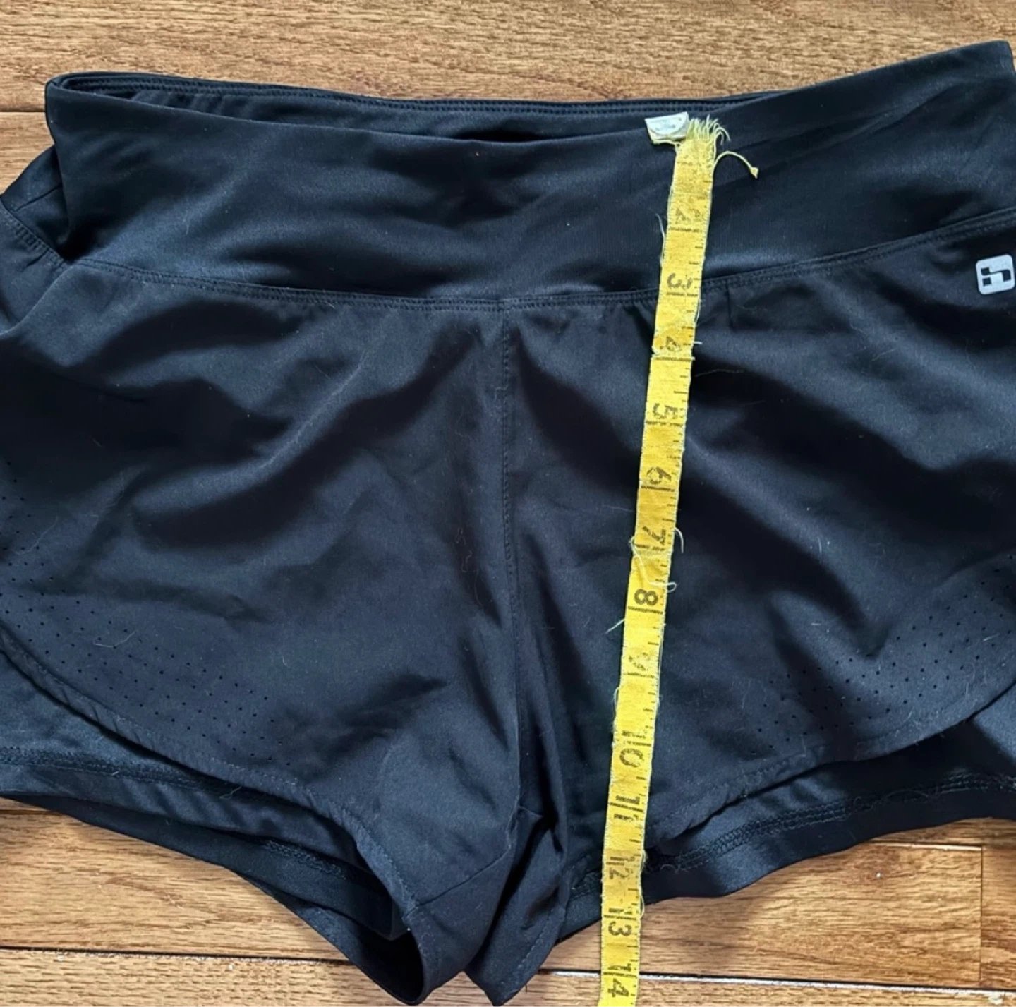 Athletic Shorts size Medium (Broadview/Dundas) - photo 5