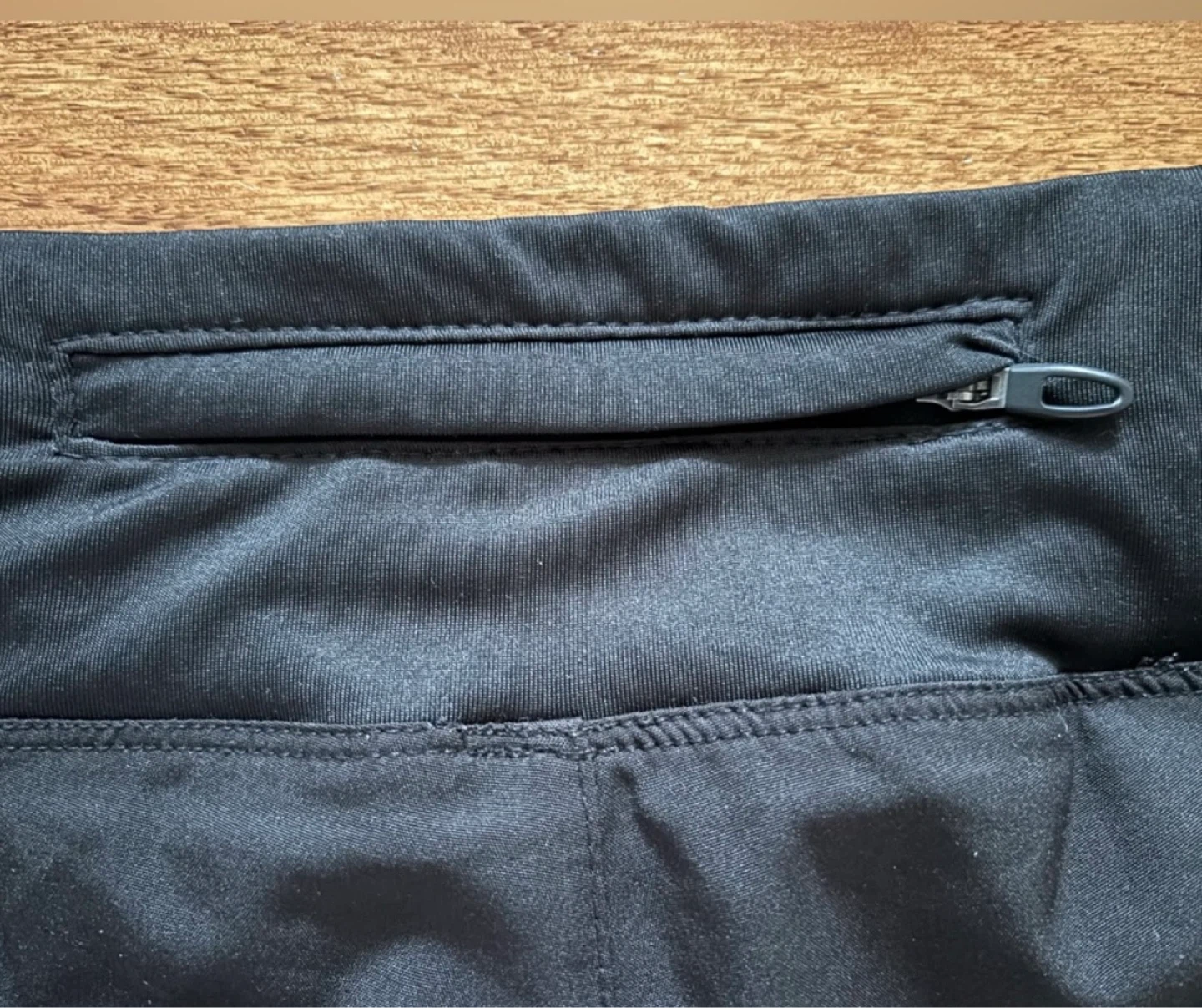 Athletic Shorts size Medium (Broadview/Dundas) - photo 4