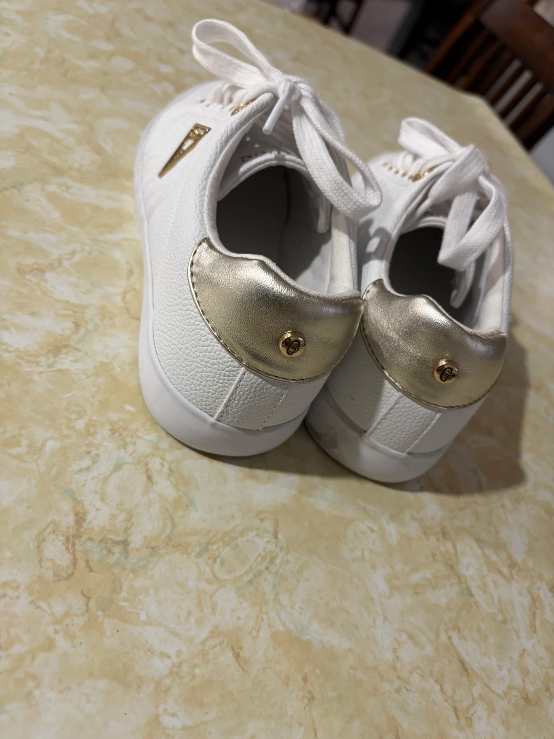 Women's White GUESS Sneakers - photo 3
