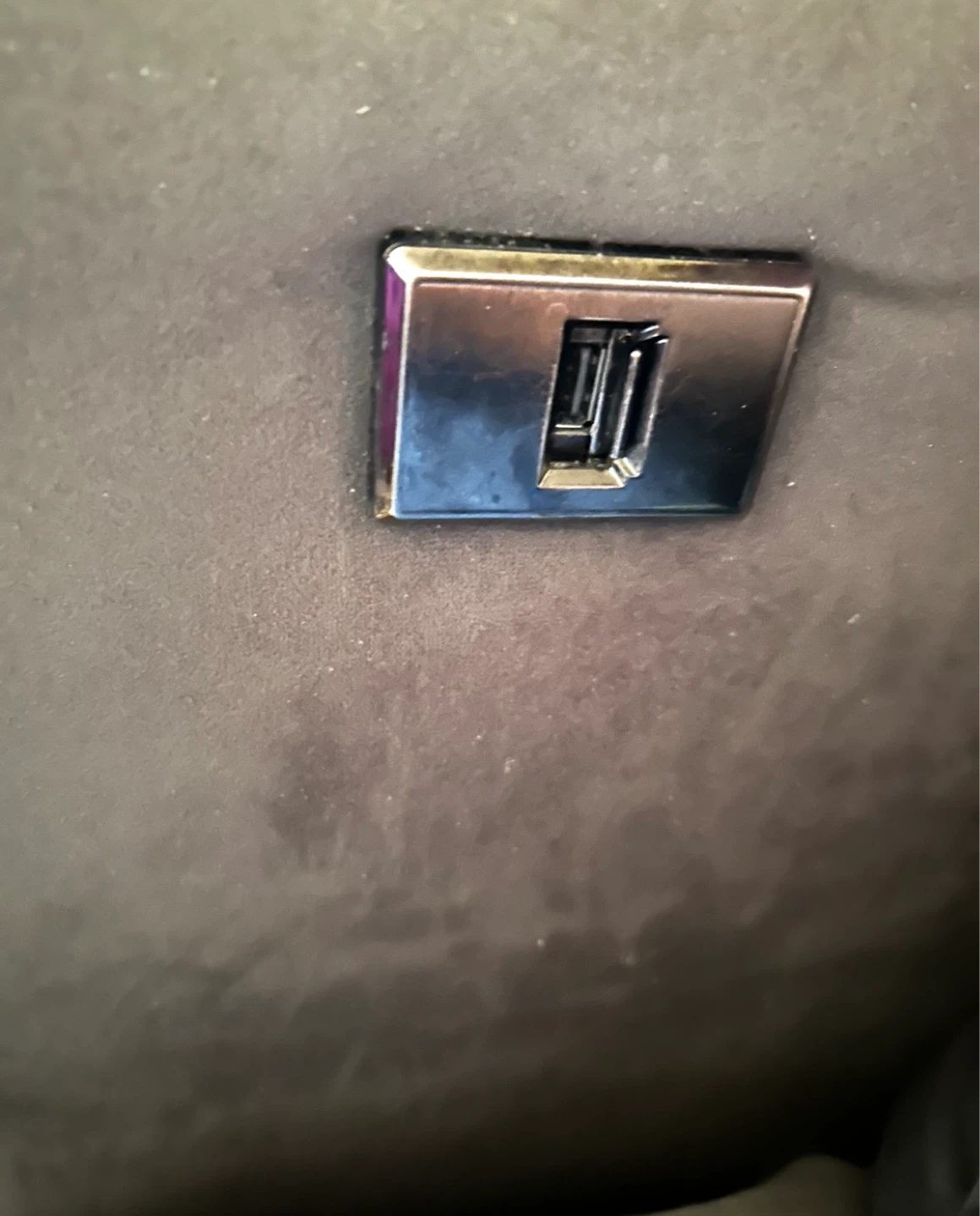 Sectional Sofa with USB Ports - photo 3
