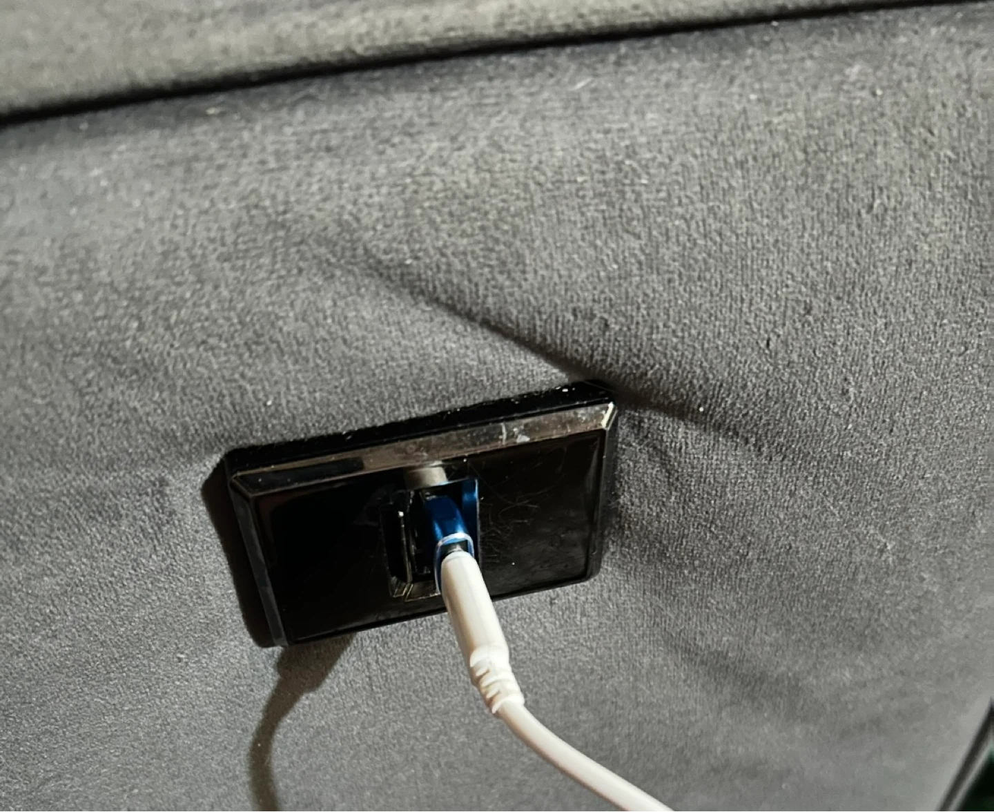 Sectional Sofa with USB Ports - photo 2