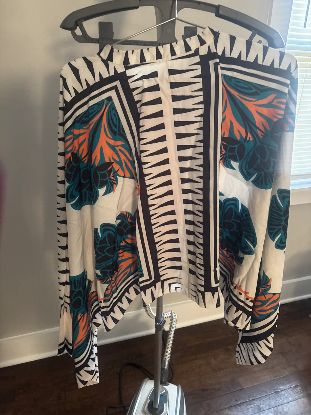 New Women's Long Sleeve Blouse - photo 4