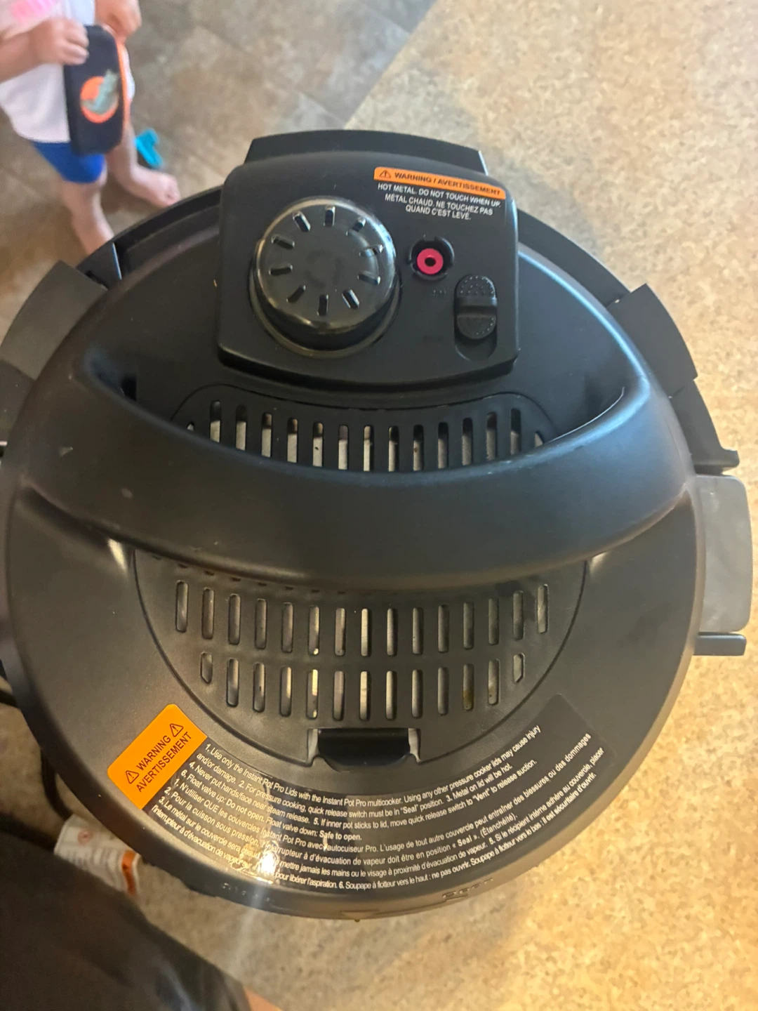 Instant Pot Pro Pressure Cooker - photo 3