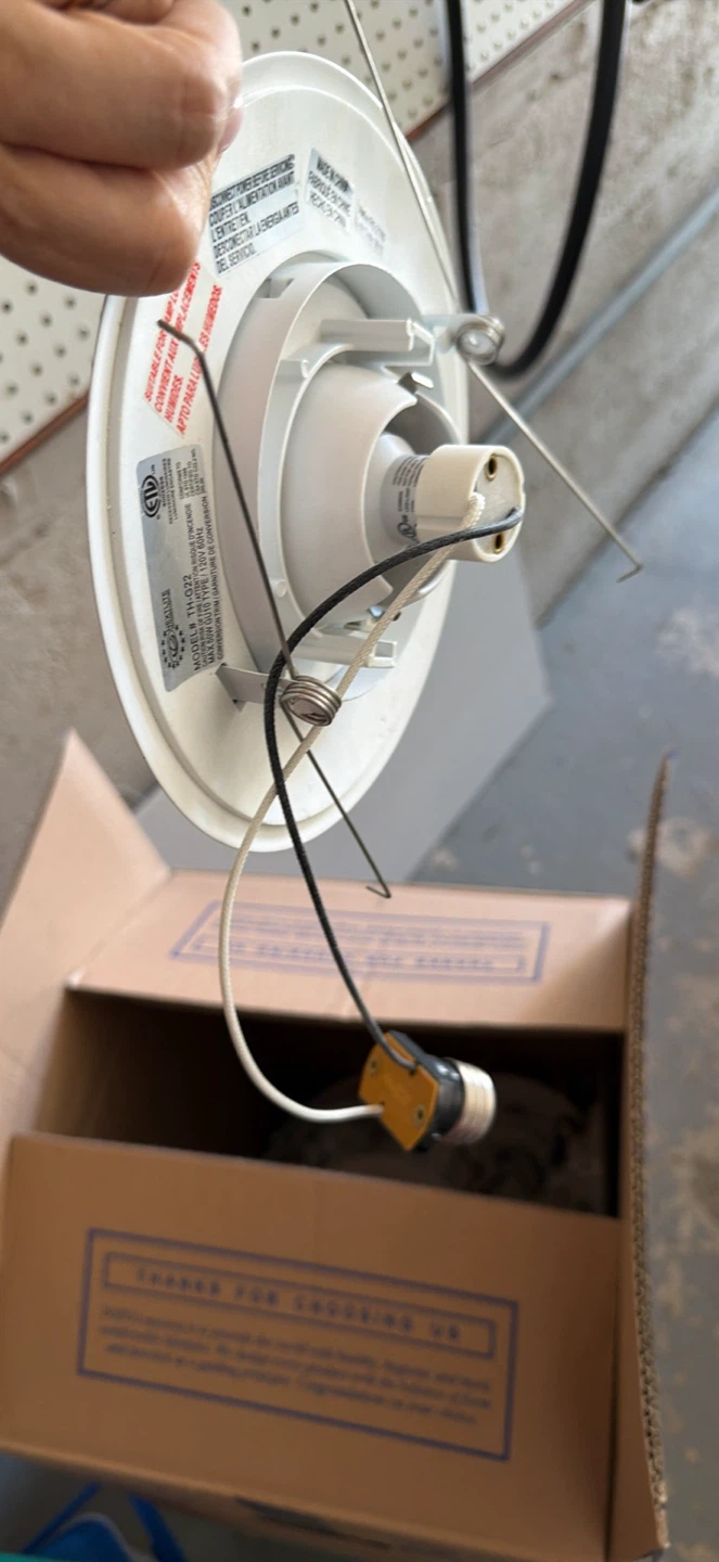 GE Recessed LED Downlights - photo 3