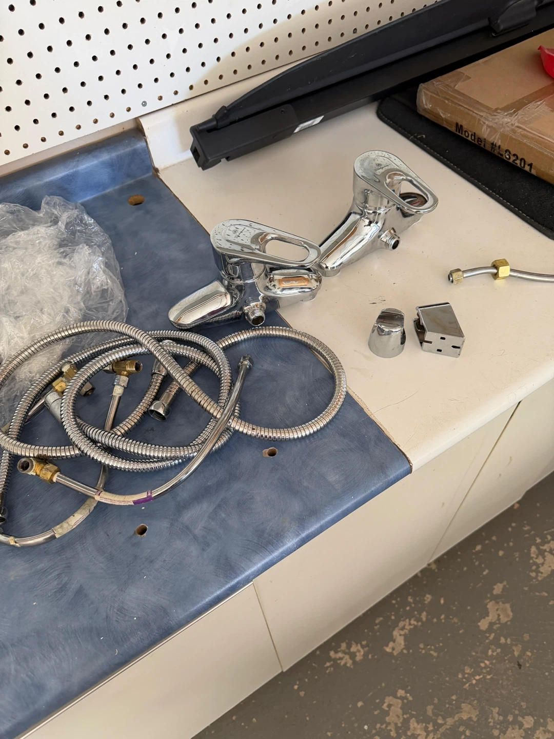 FREE Chrome Faucet - photo 2
