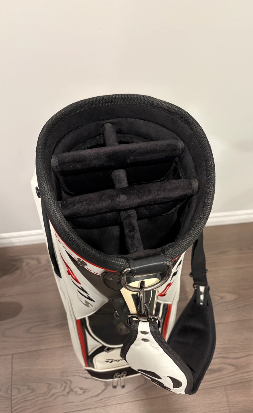 TaylorMade R11S Staff Golf Bag - photo 5