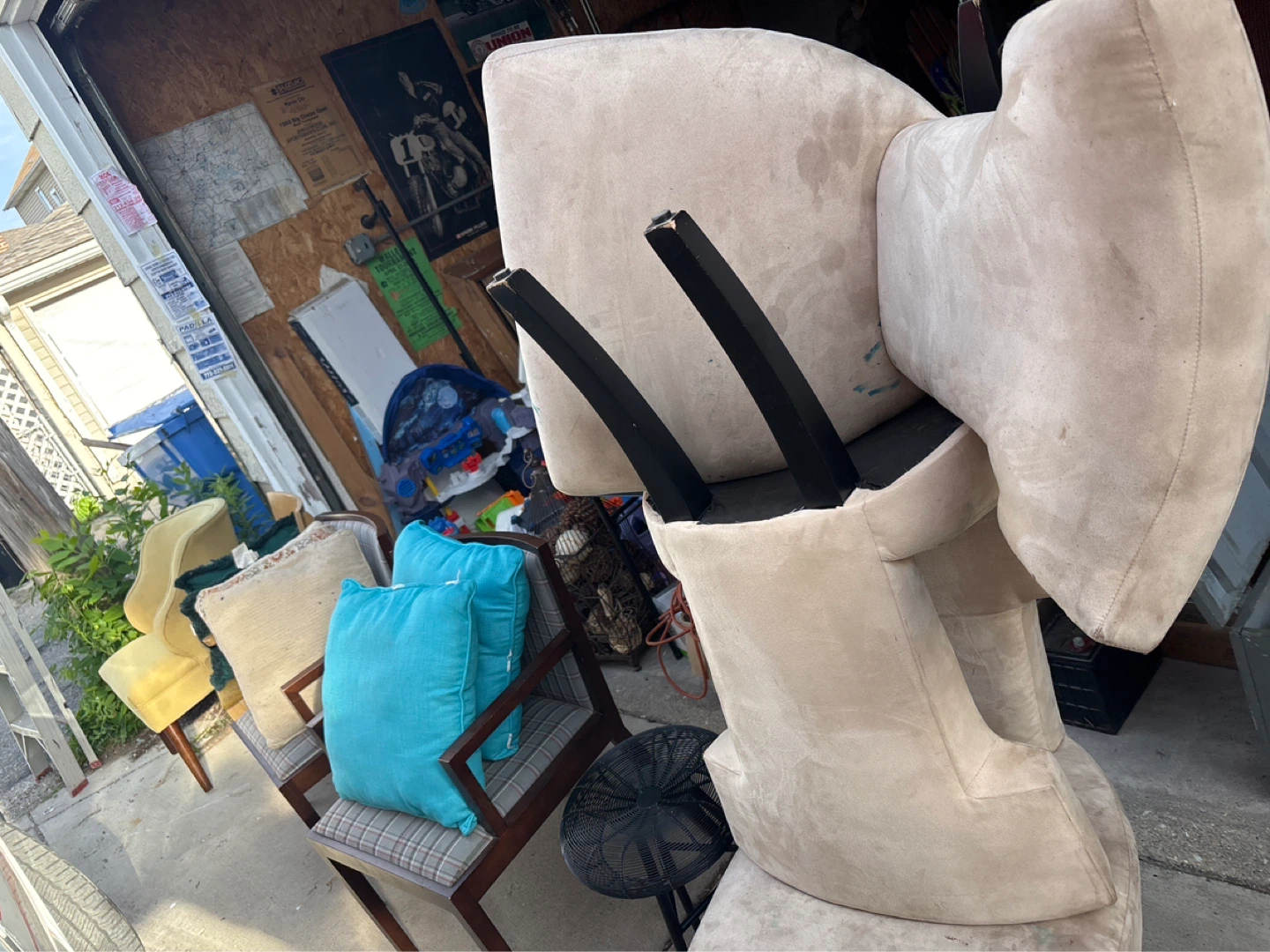 Garage sale 5/31/26.. 3324 n kostner - photo 4