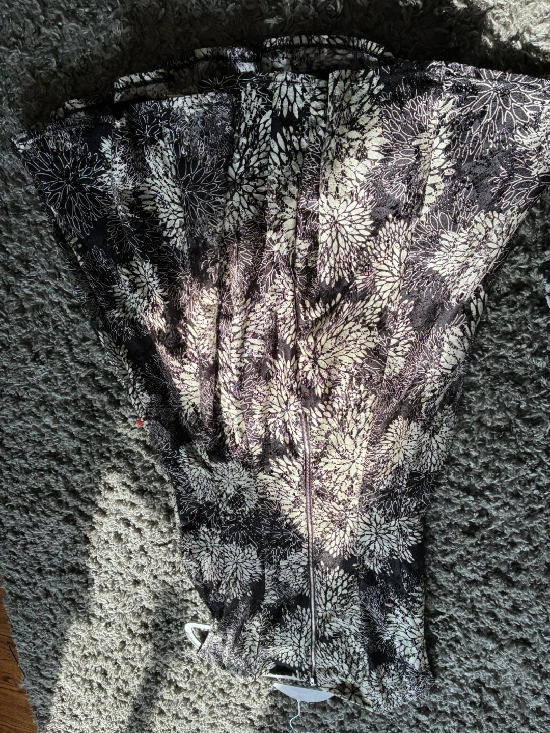 Danny & Nicole Black Floral Print Fit & Flare Dress Size 12 - photo 3