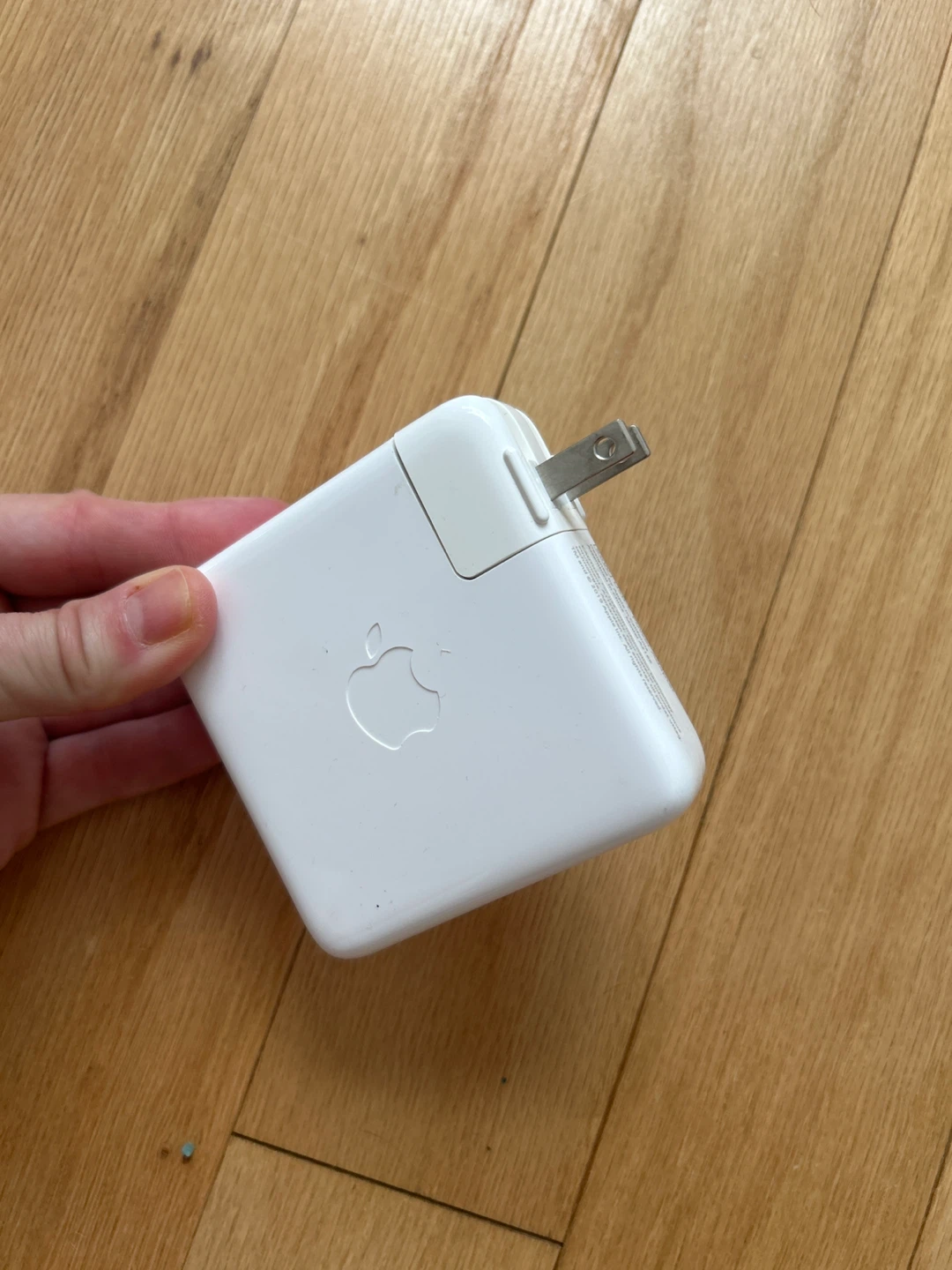 Apple 96W USB-C Power Adapter A2166