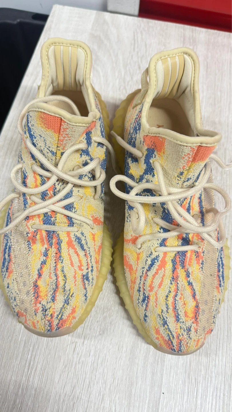 Adidas Yeezy Boost 350 V2 "Light" GW1773 - photo 2