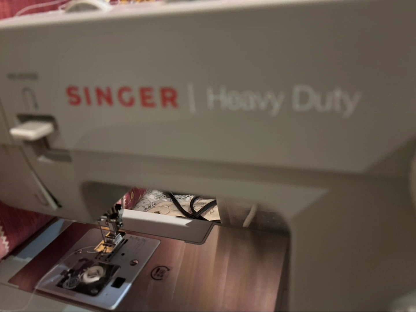 Singer Heavy Duty Sewing Machine