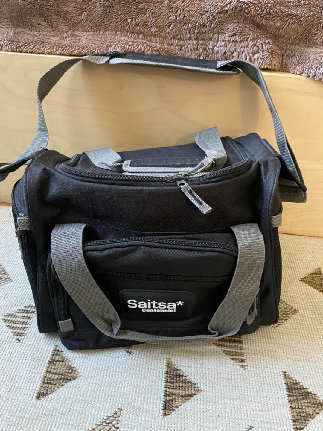 Saitsa Centennial Black Cooler/lunch Bag