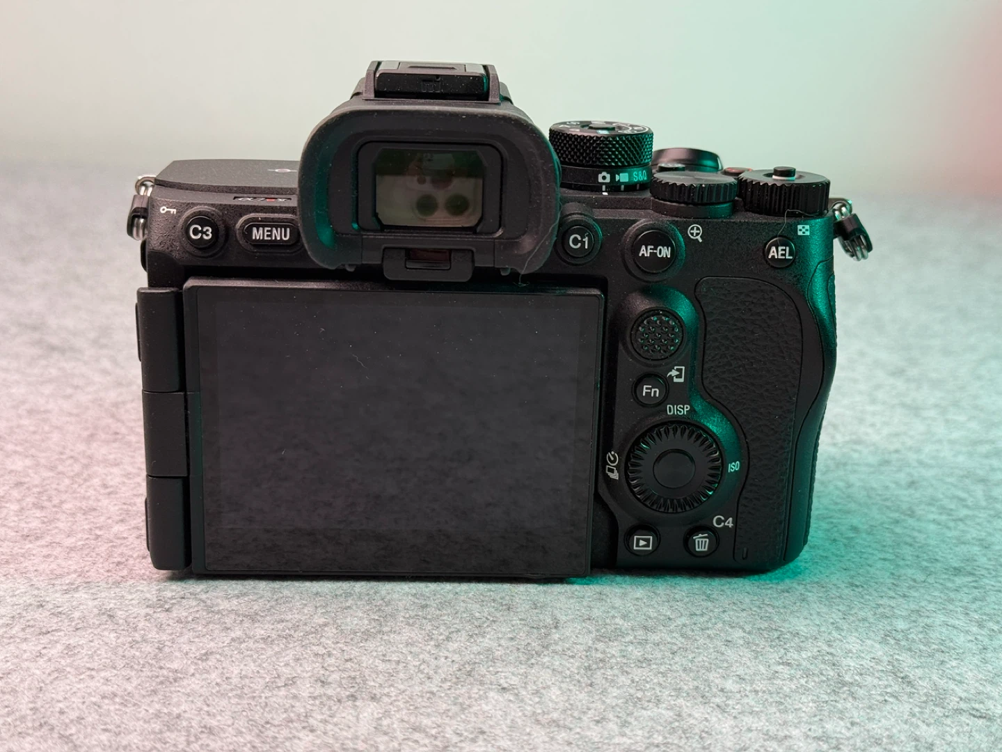 Sony Alpha a7R V Mirrorless Camera - photo 4