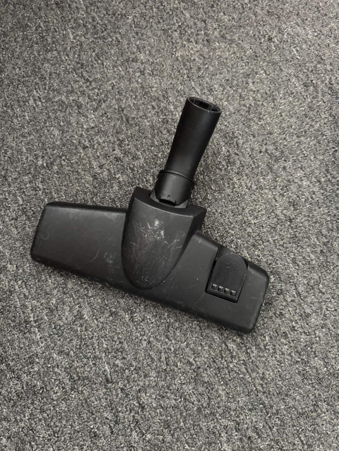 Bissell CleanView Vacuum with Attachments - photo 4
