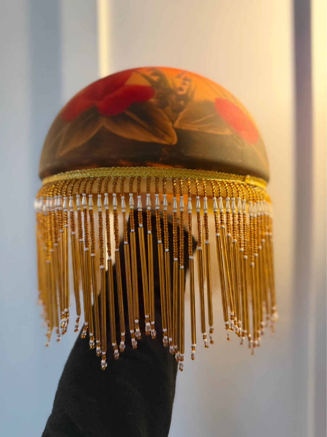 Vintage hand-painted glass lamp shade with beaded fringe - photo 2