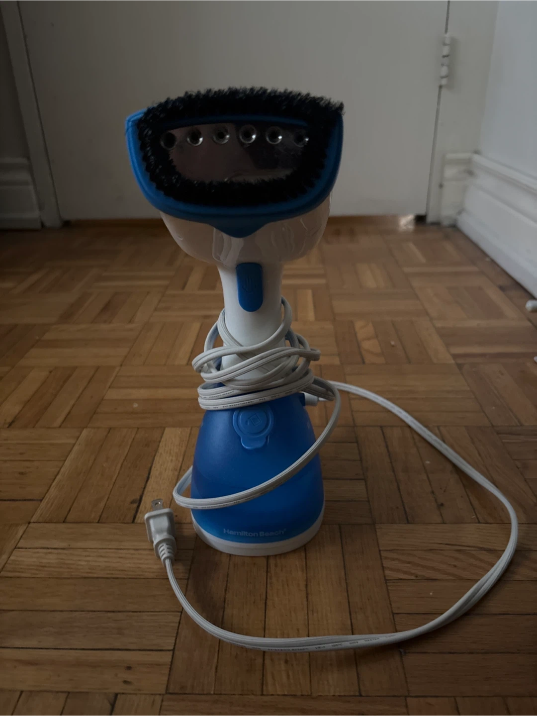Hamilton Beach Handheld Fabric Steamer
