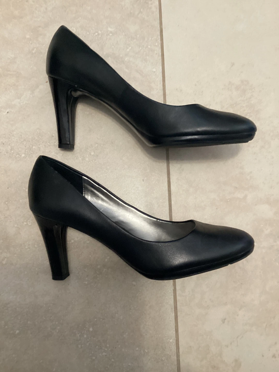 ANNE KLEIN LEATHER HEELS - photo 3