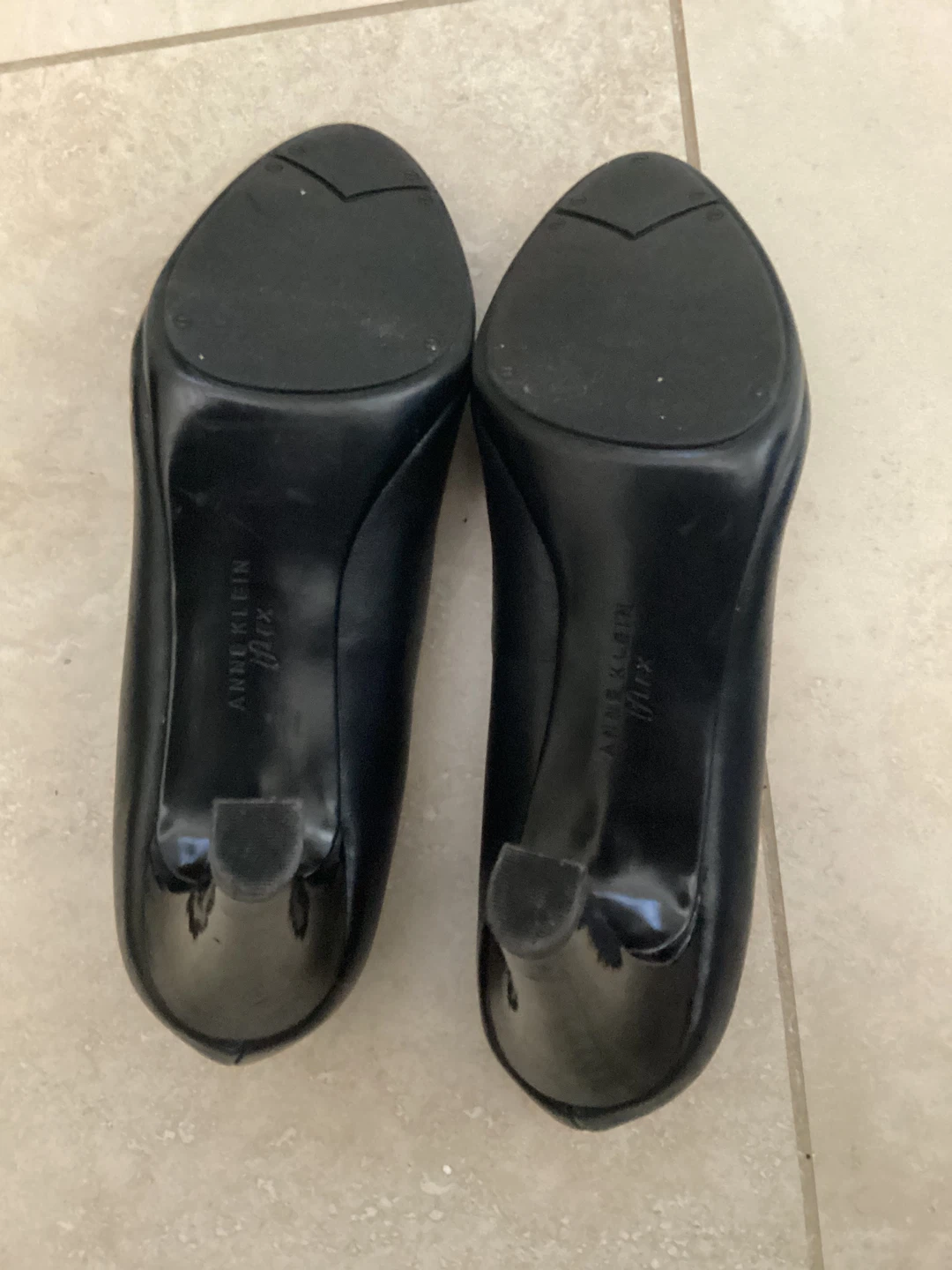 ANNE KLEIN LEATHER HEELS - photo 5