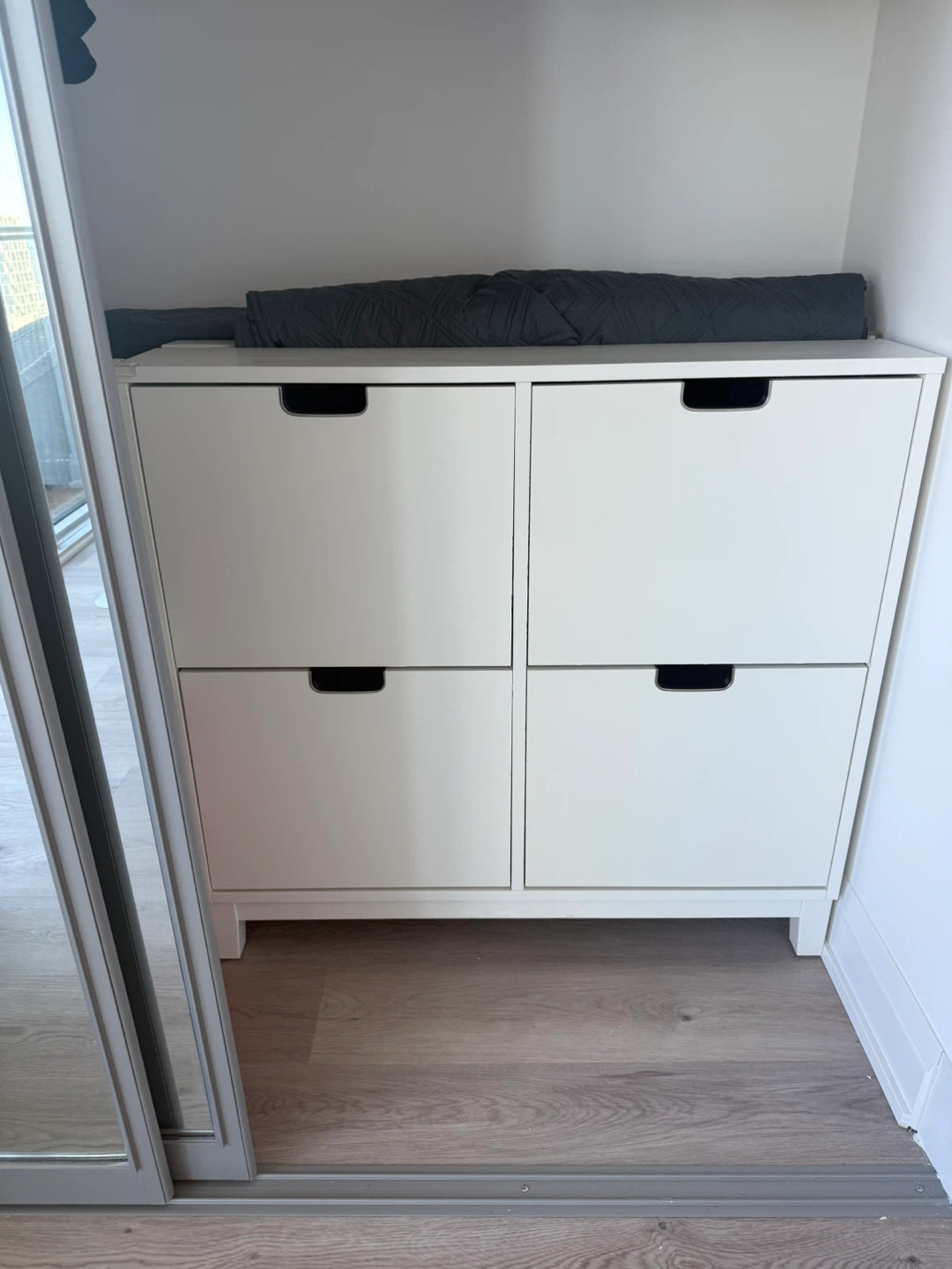 White 4-Door Shoe Cabinet