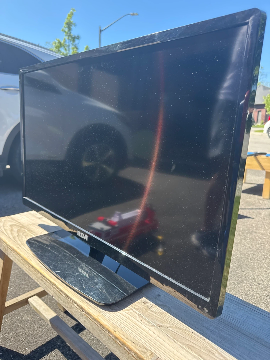 RCA 30" HD TV