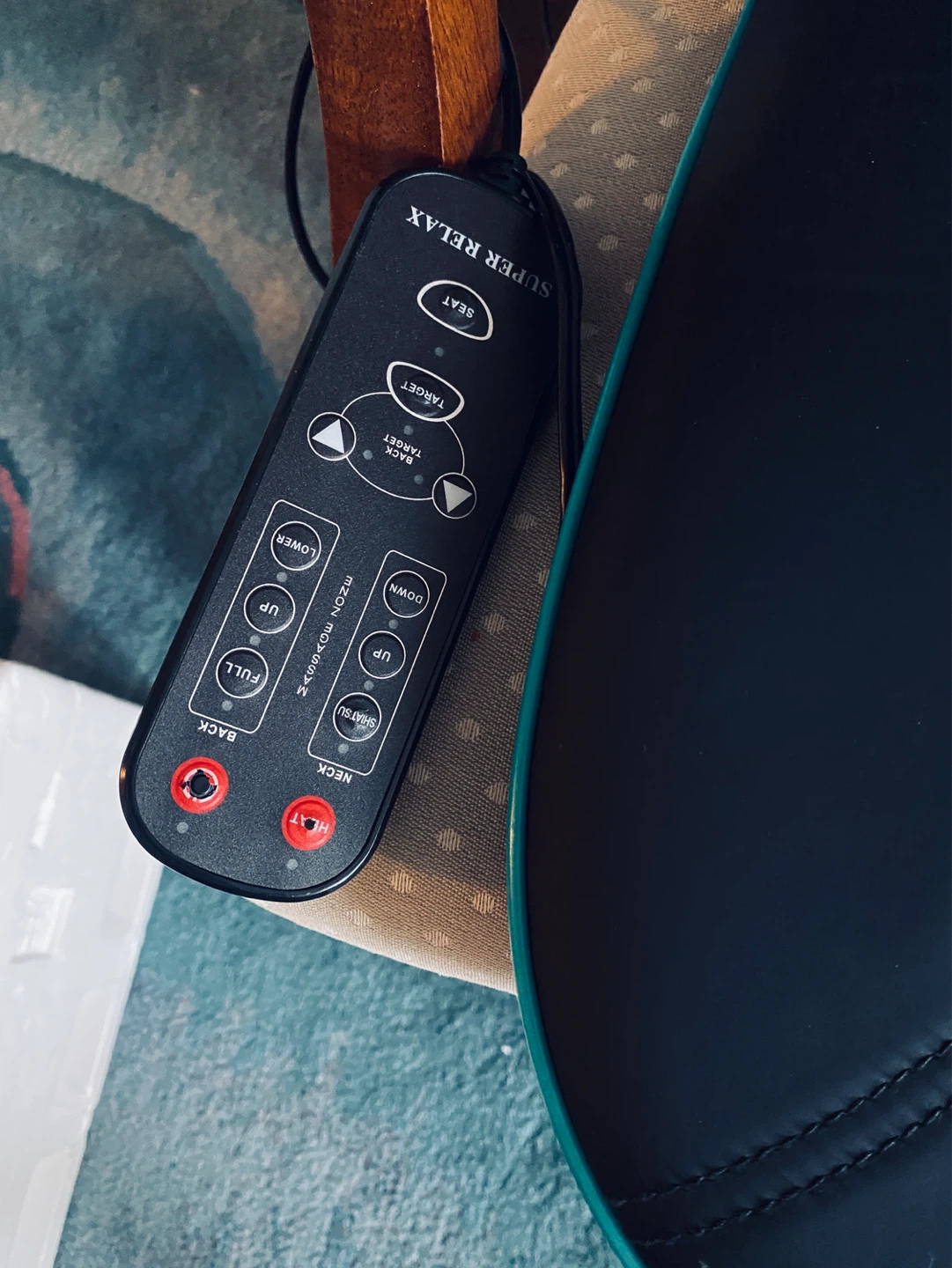 Super Relax Neck & Back Shiatsu Massage Cushion CR-910 - photo 2