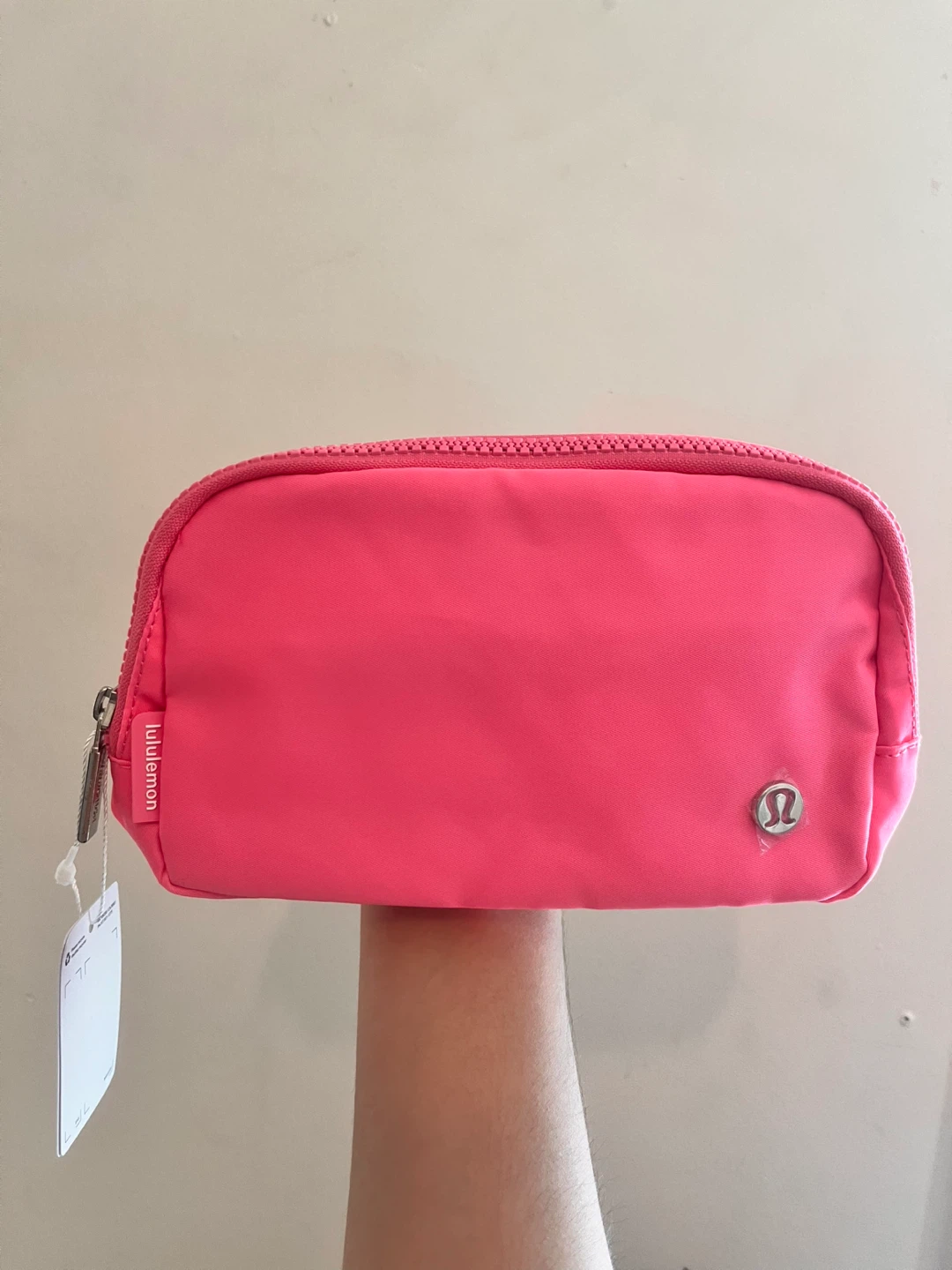 Lululemon Everywhere Belt Bag - Pink