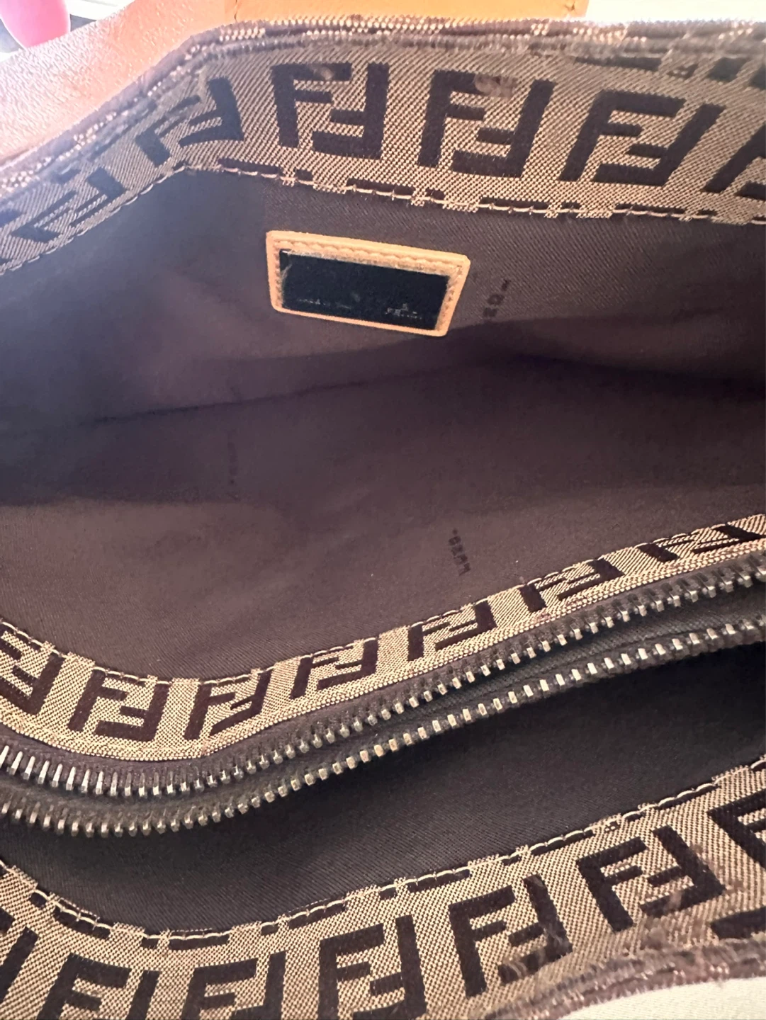 Fendi Zucca Print Shoulder Bag - photo 4