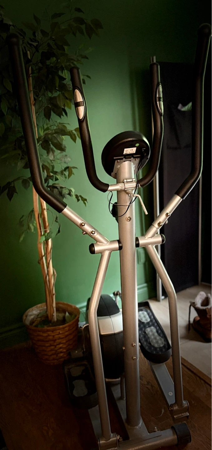 CardioStyle ET150 Elliptical - photo 5