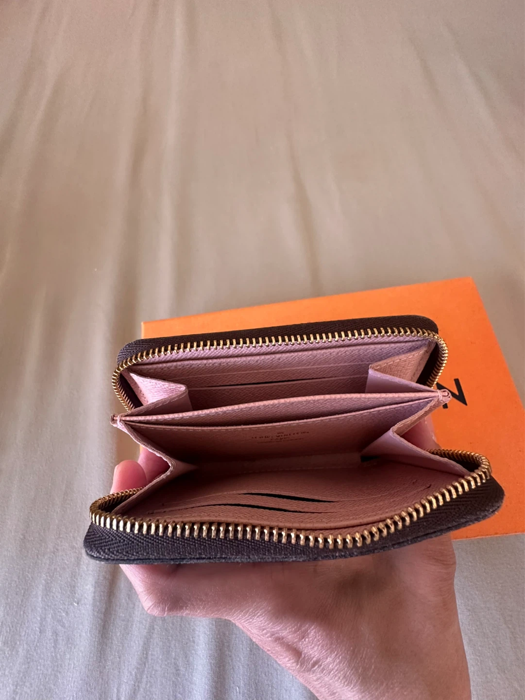 Louis Vuitton Damier Azur Coin Pouch - photo 5
