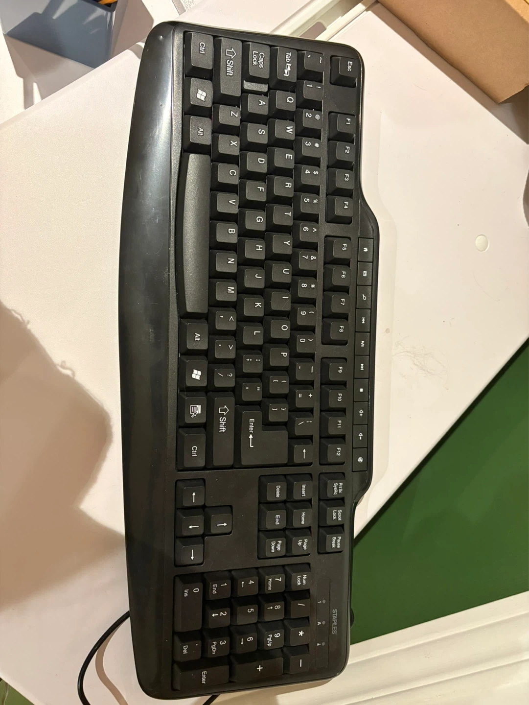 Staples Black Ergonomic Keyboard (wired)