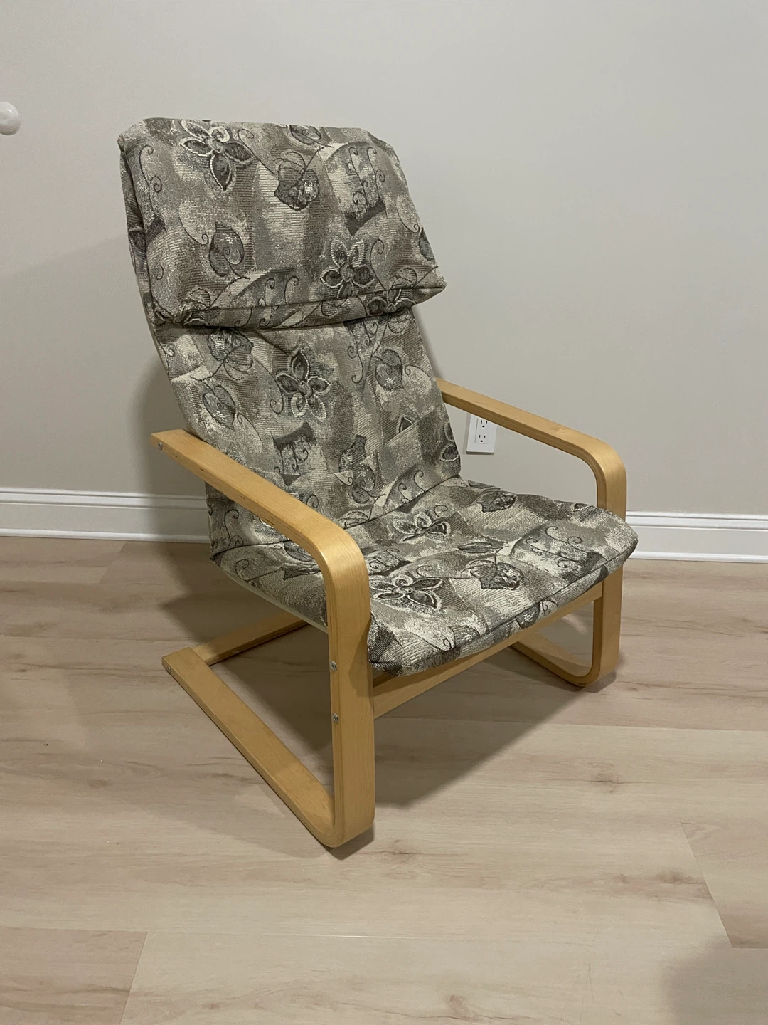 Wooden Armchair with Floral Pattern - photo 2