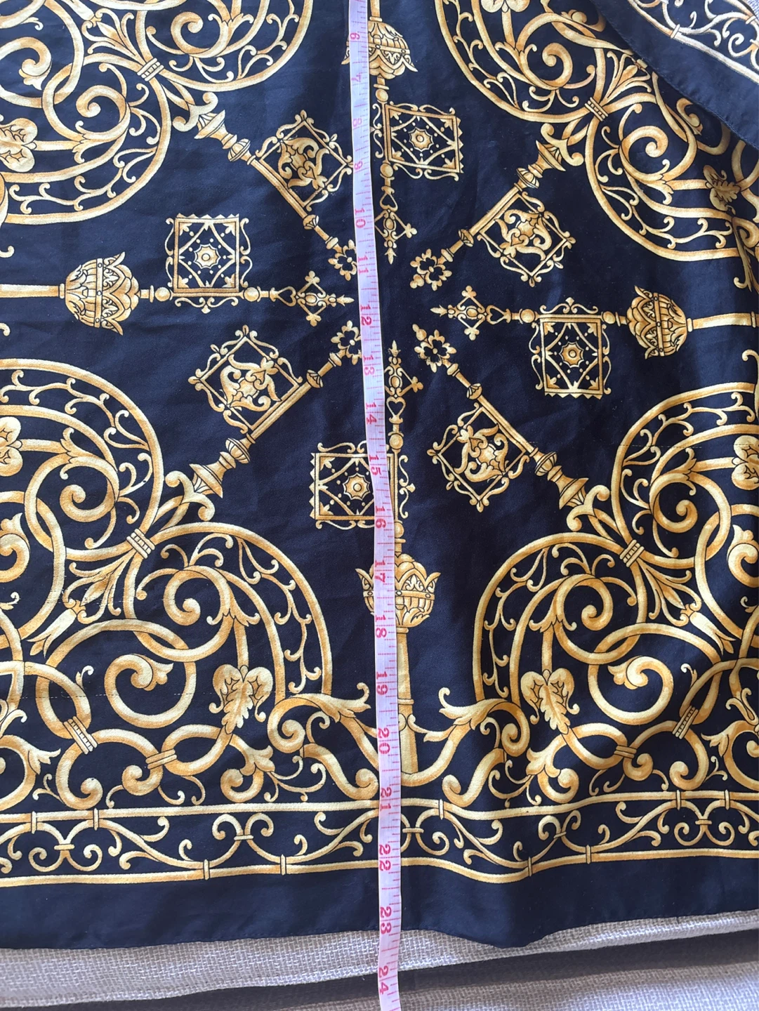 Black & Gold Scarf - photo 2