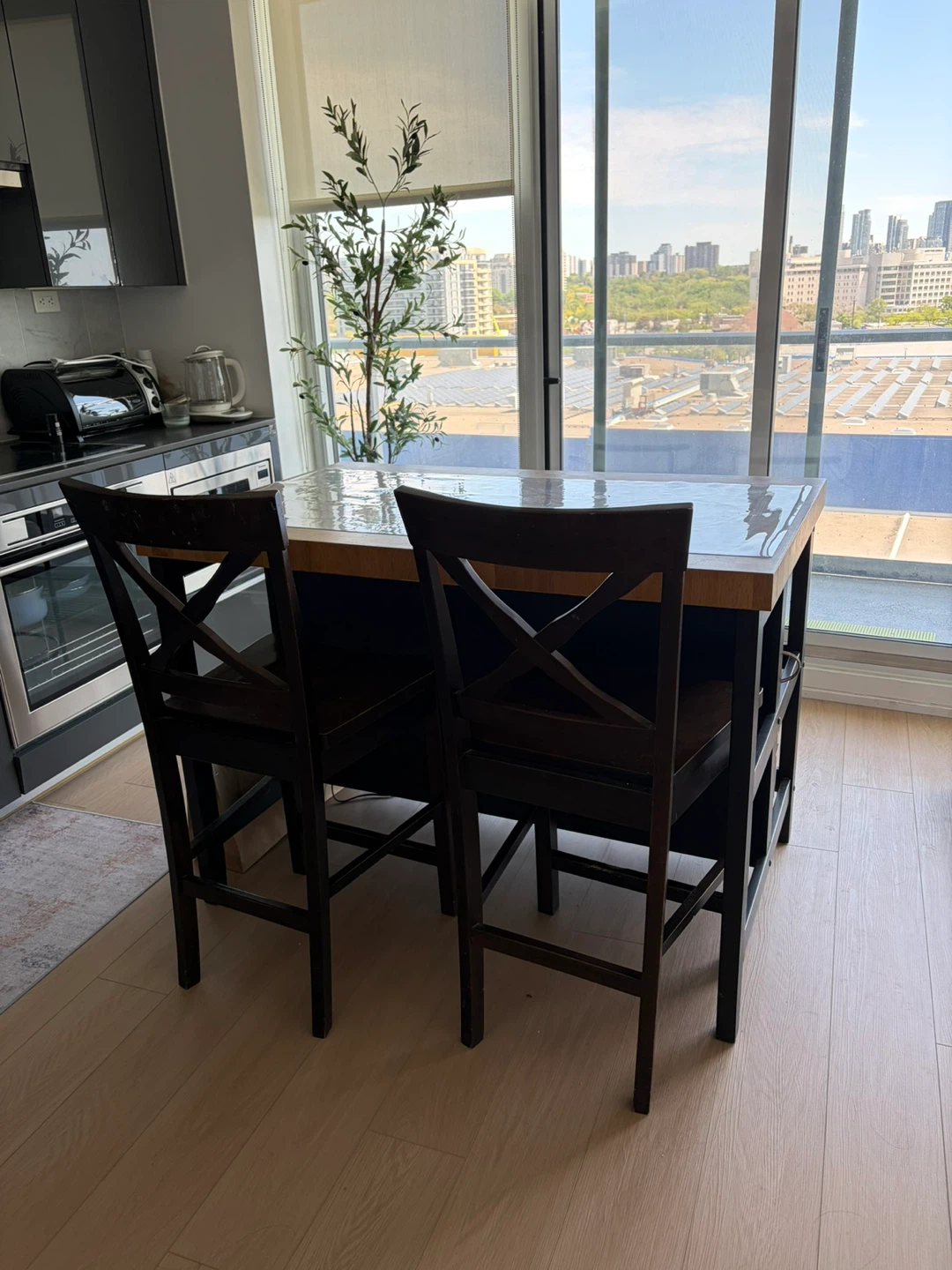 IKEA Kitchen Island with 2 Stools