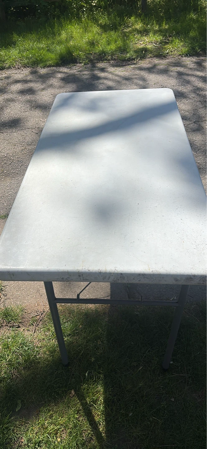 Folding Table - photo 2