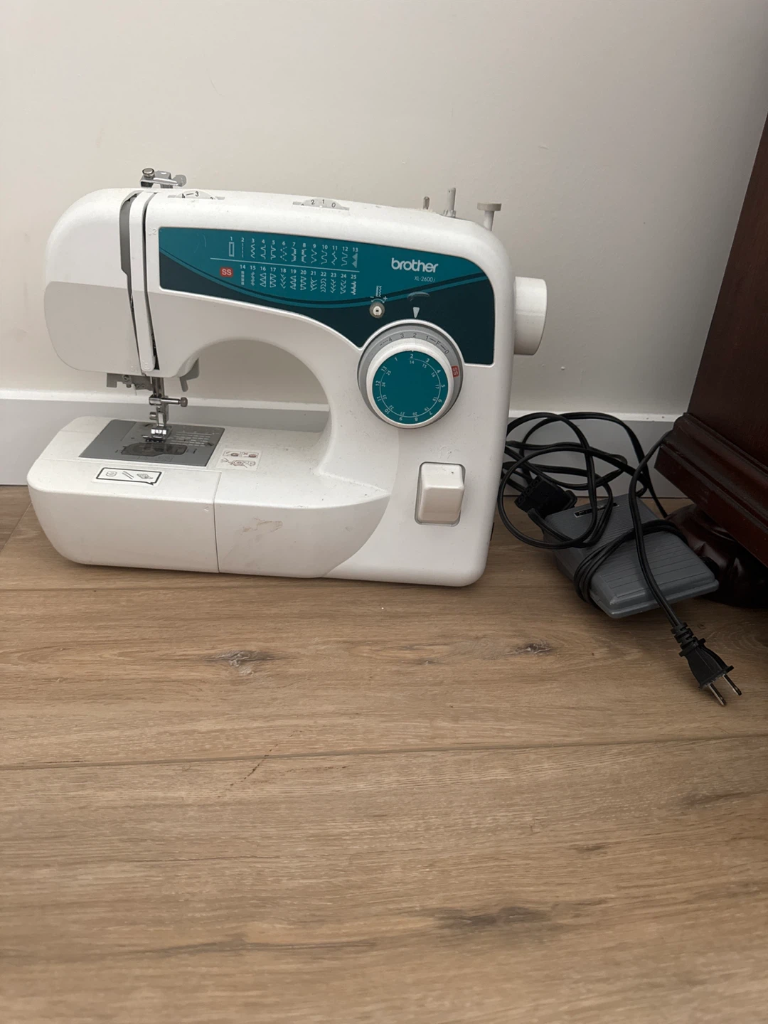 Brother XL-2600i Sewing Machine