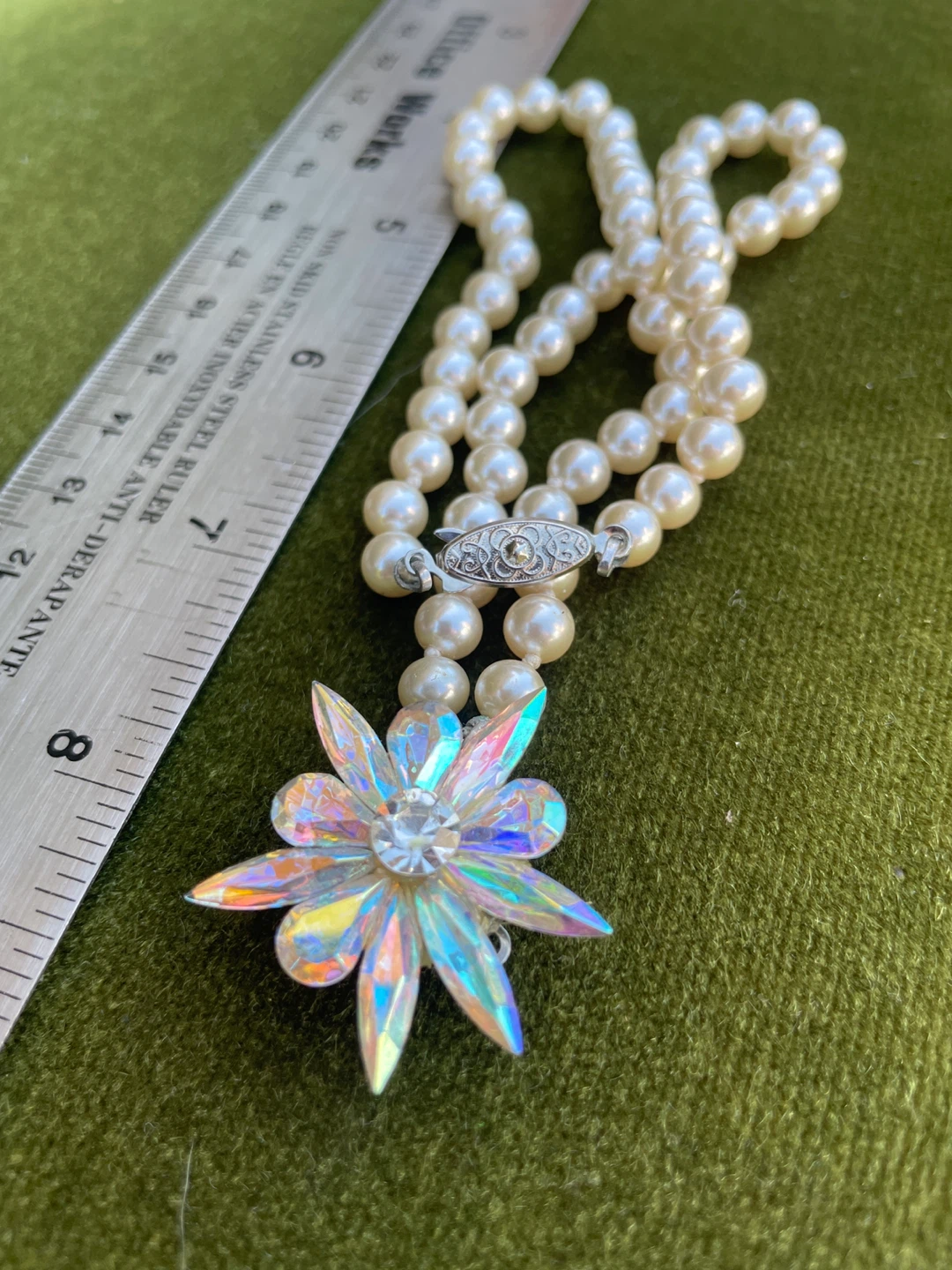 Faux Pearl Necklace with Iridescent Flower Pendant - photo 2