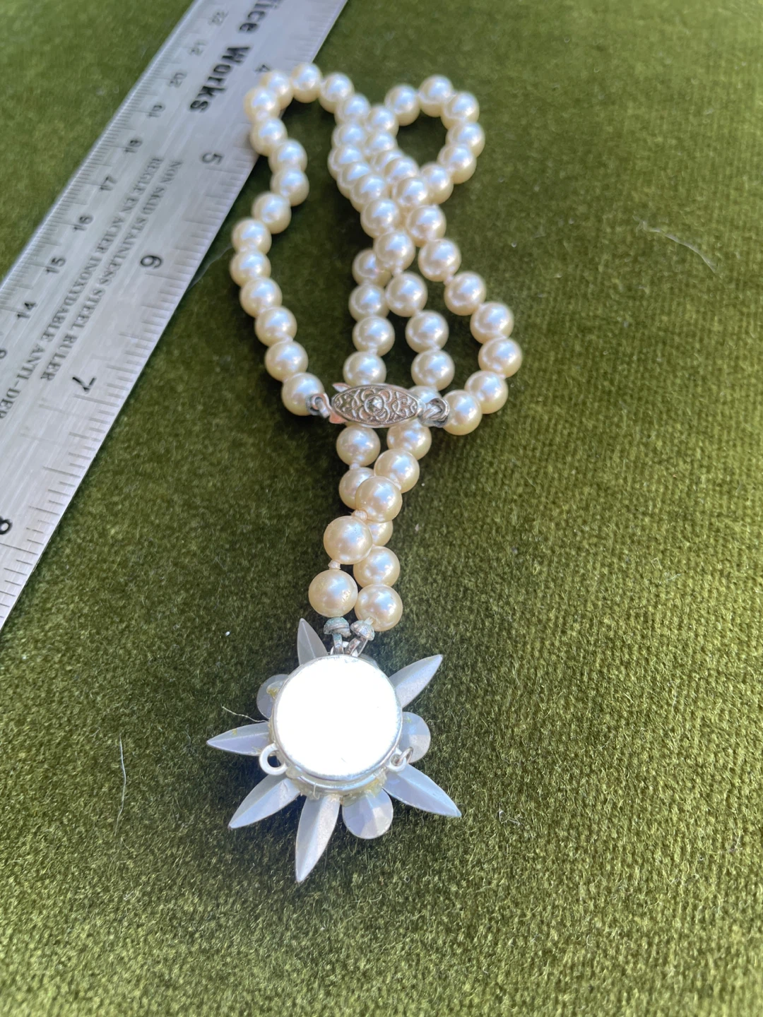 Faux Pearl Necklace with Iridescent Flower Pendant - photo 3