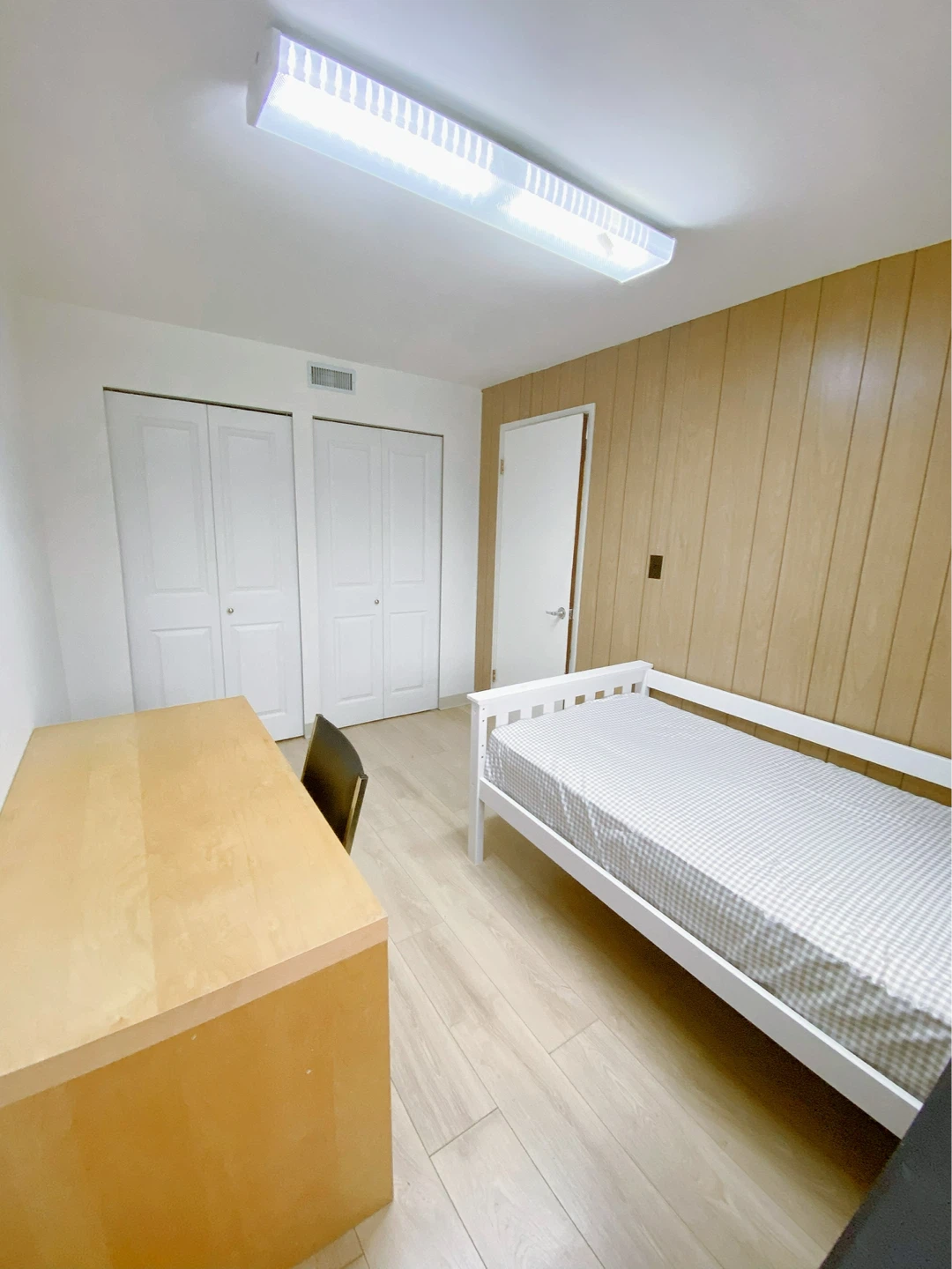 Burnaby / Near SFU – Studio Suite for Rent - photo 4
