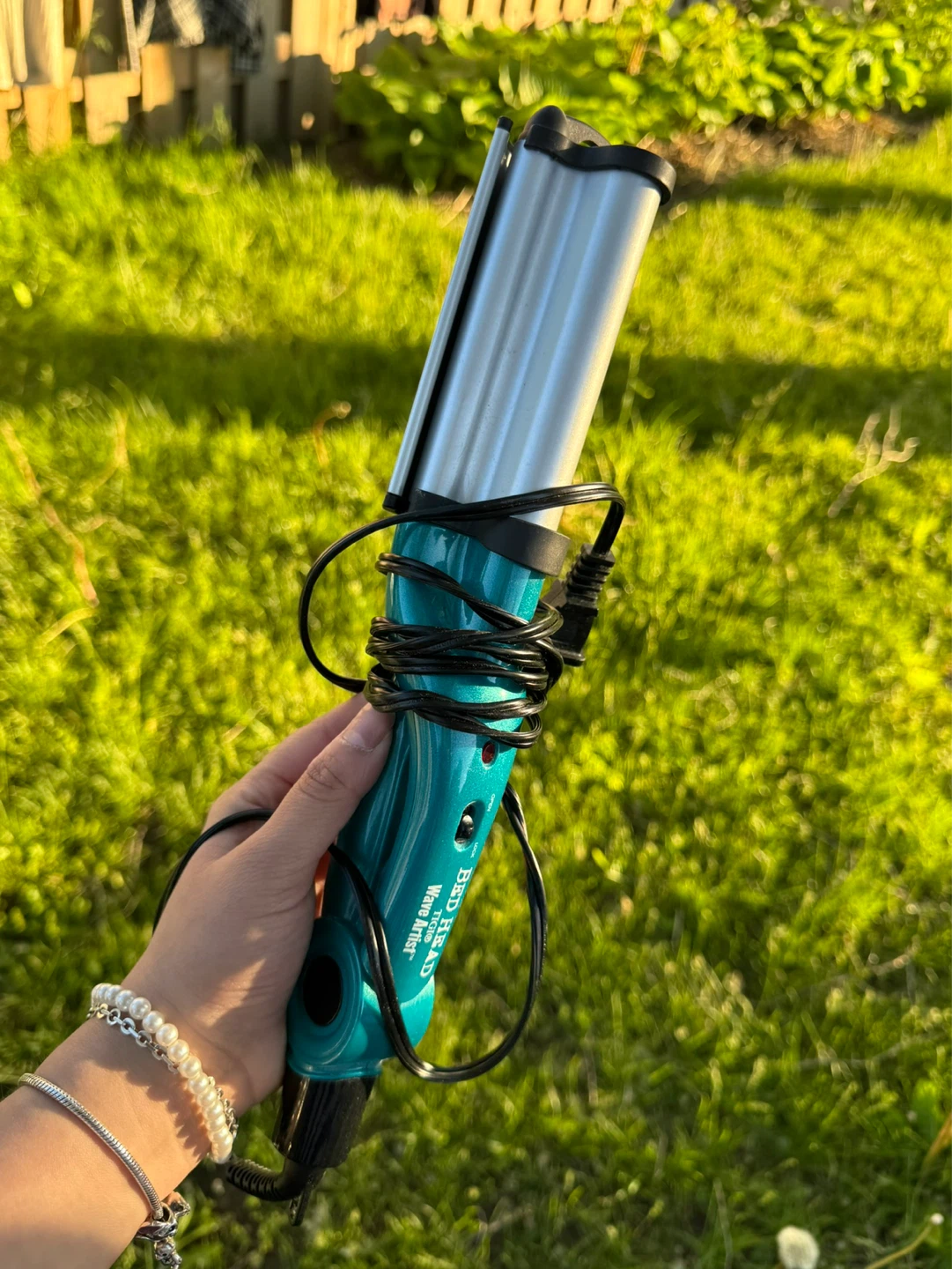 Bed Head TIGI Wave Artist Hair Waver Iron - photo 3