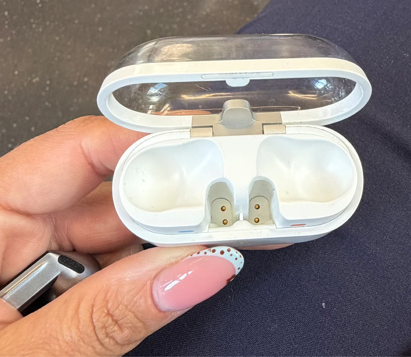 Sony WF-1000XM4 Wireless Earbuds - photo 3