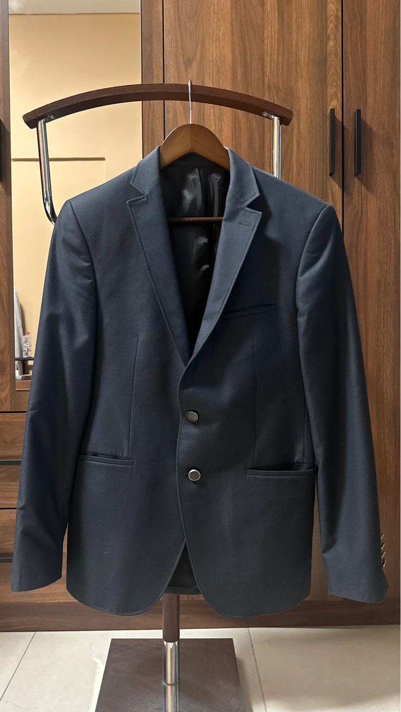 Men's Dark Suit Jacket - size 48